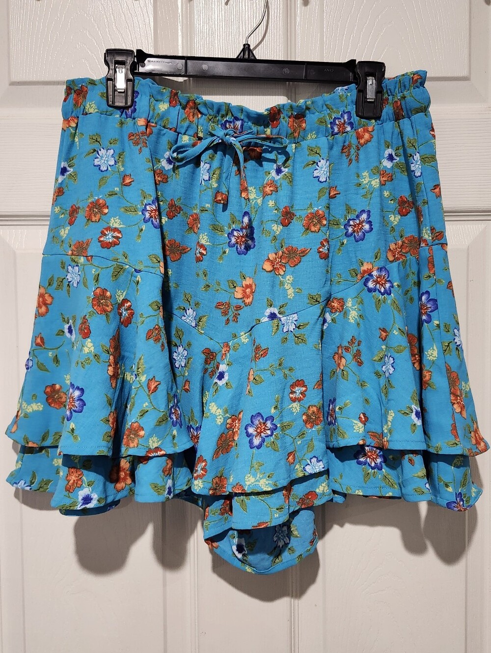 Cueply Turquoise Floral Skort Size XL